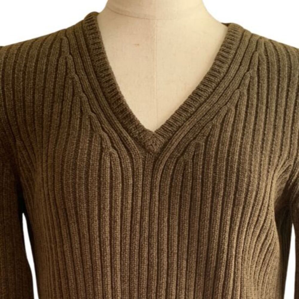 Eddie Bauer Women’s Ribbed Knit V-Neck Sweater Olive Green Size M - Picture 4 of 6